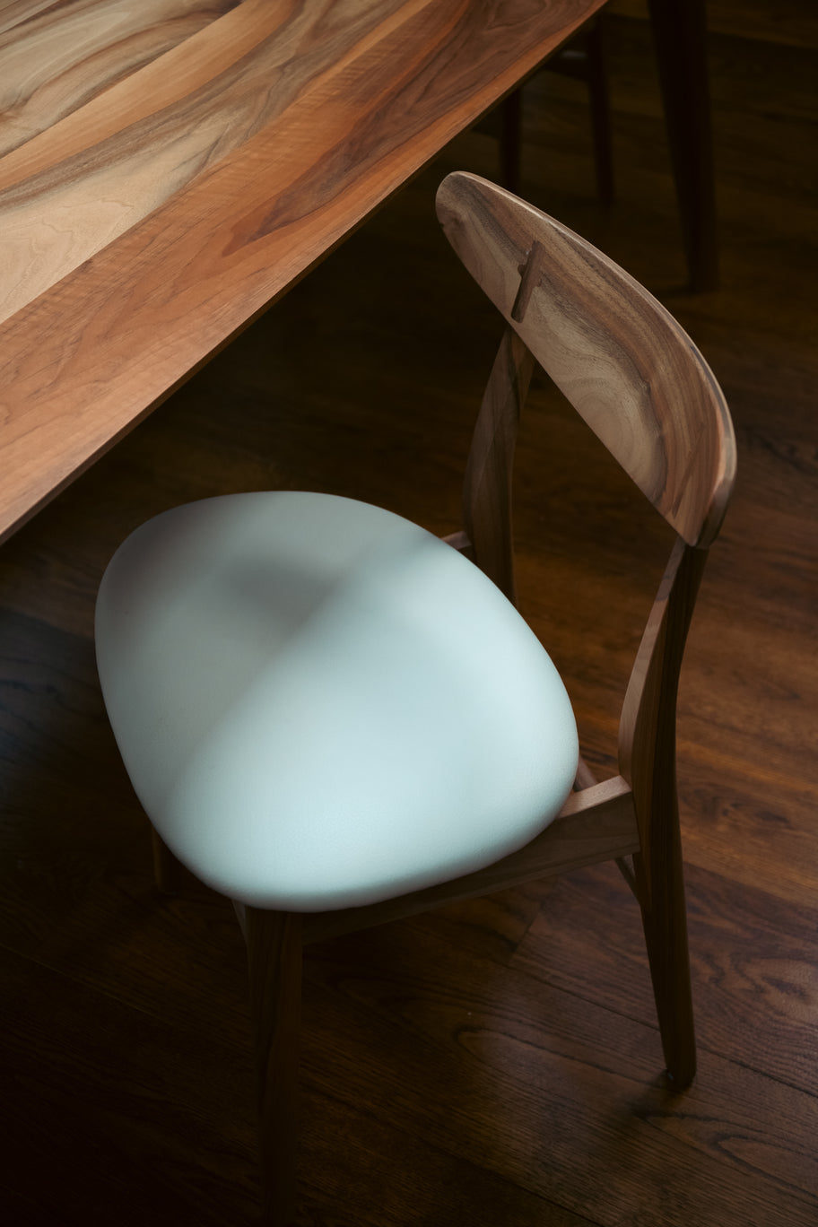 Eva Walnut Dining Chair | S10Home