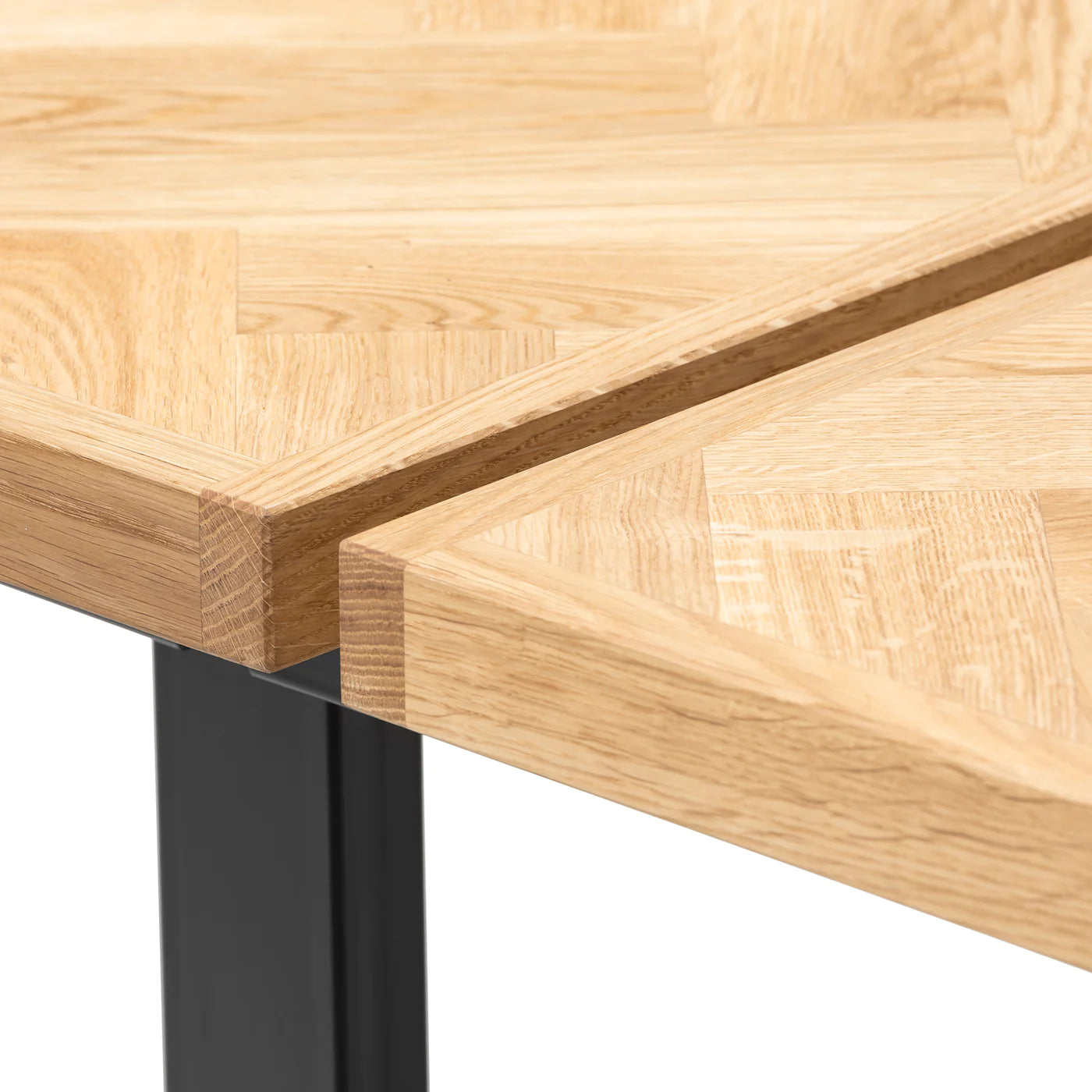 Pure Herringbone Dining Table Extendable - S10Home