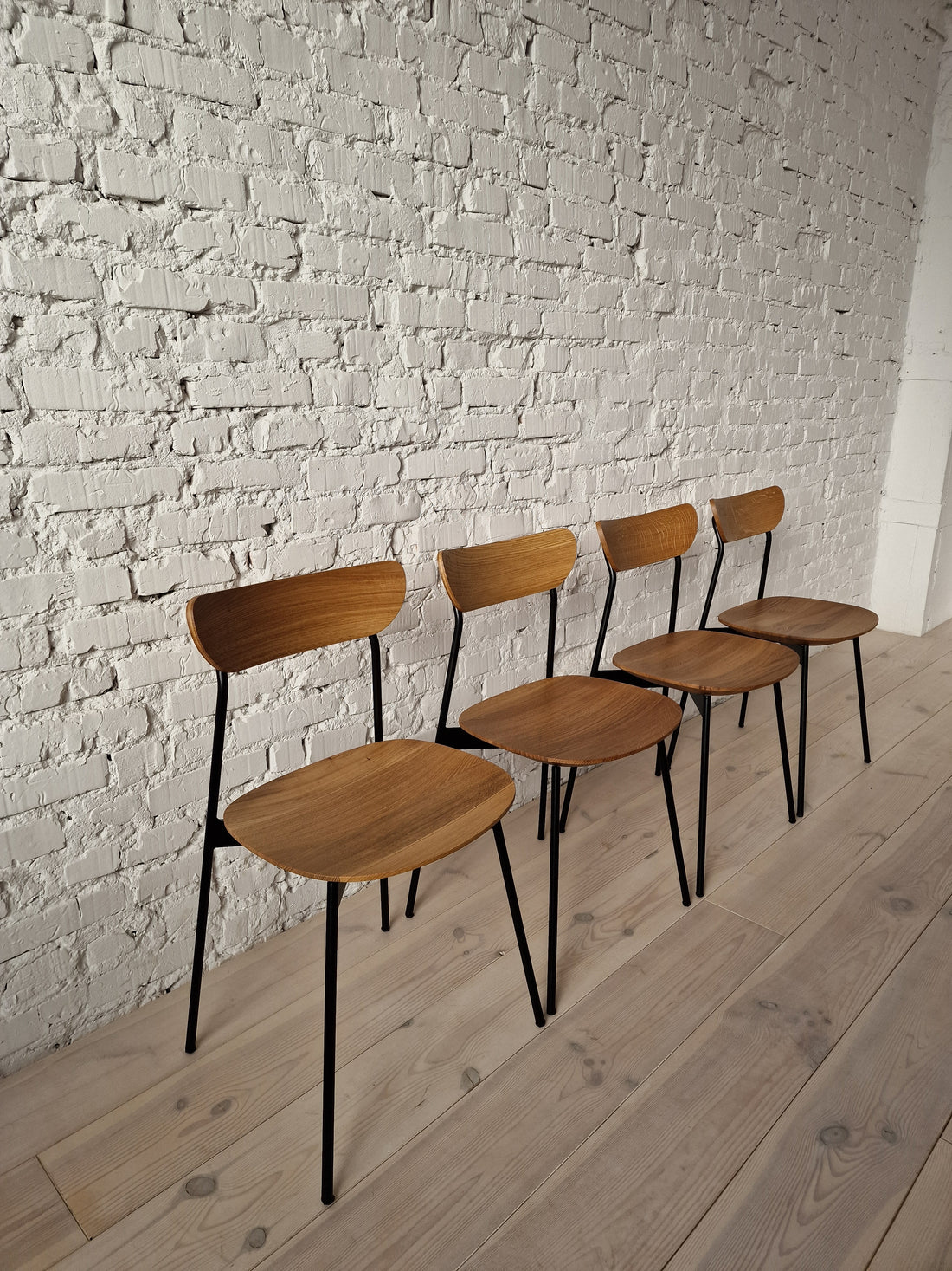 Walnut Dining Chair in Walnut or Oak by S10Home