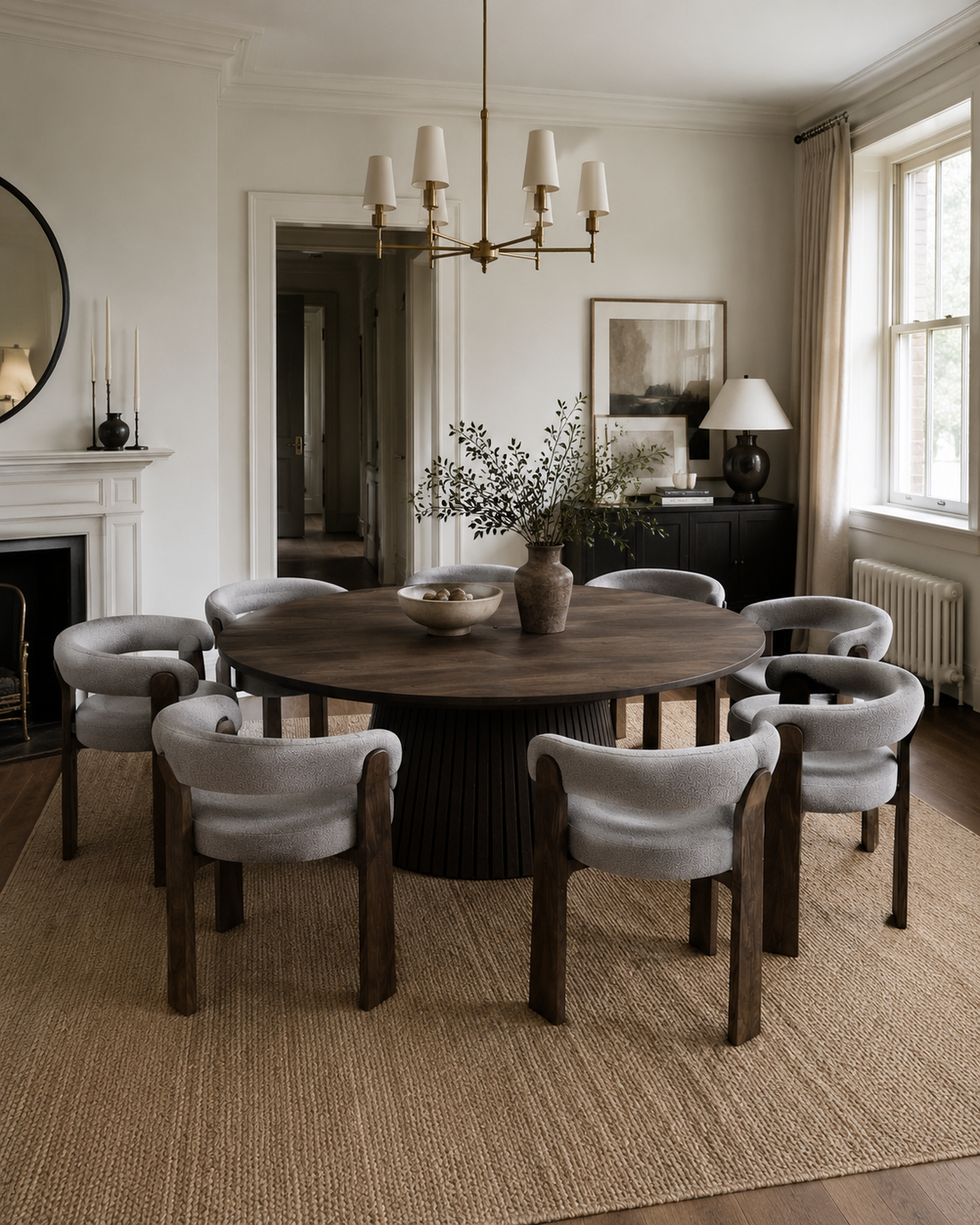 Vivien Runder ausziehbarer Esstisch in Charcoal Oak | S10Home