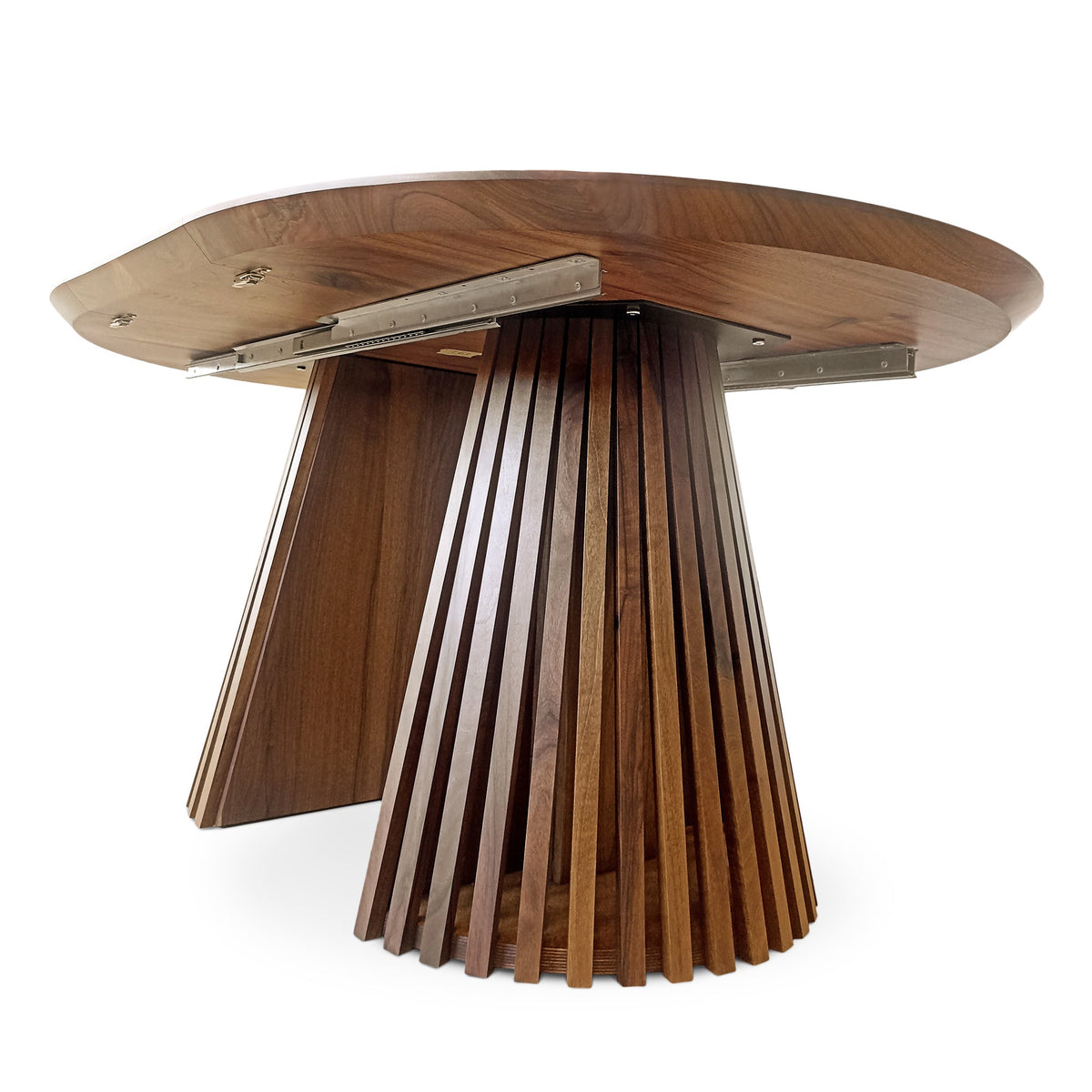 Round Extendable Walnut Vivien Extendable Round Dining Table in Darker Walnut | S10Home