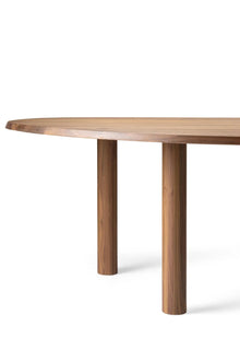 Liv Oval Dining Table | S10Home