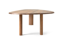 Liv Oval Dining Table | S10Home