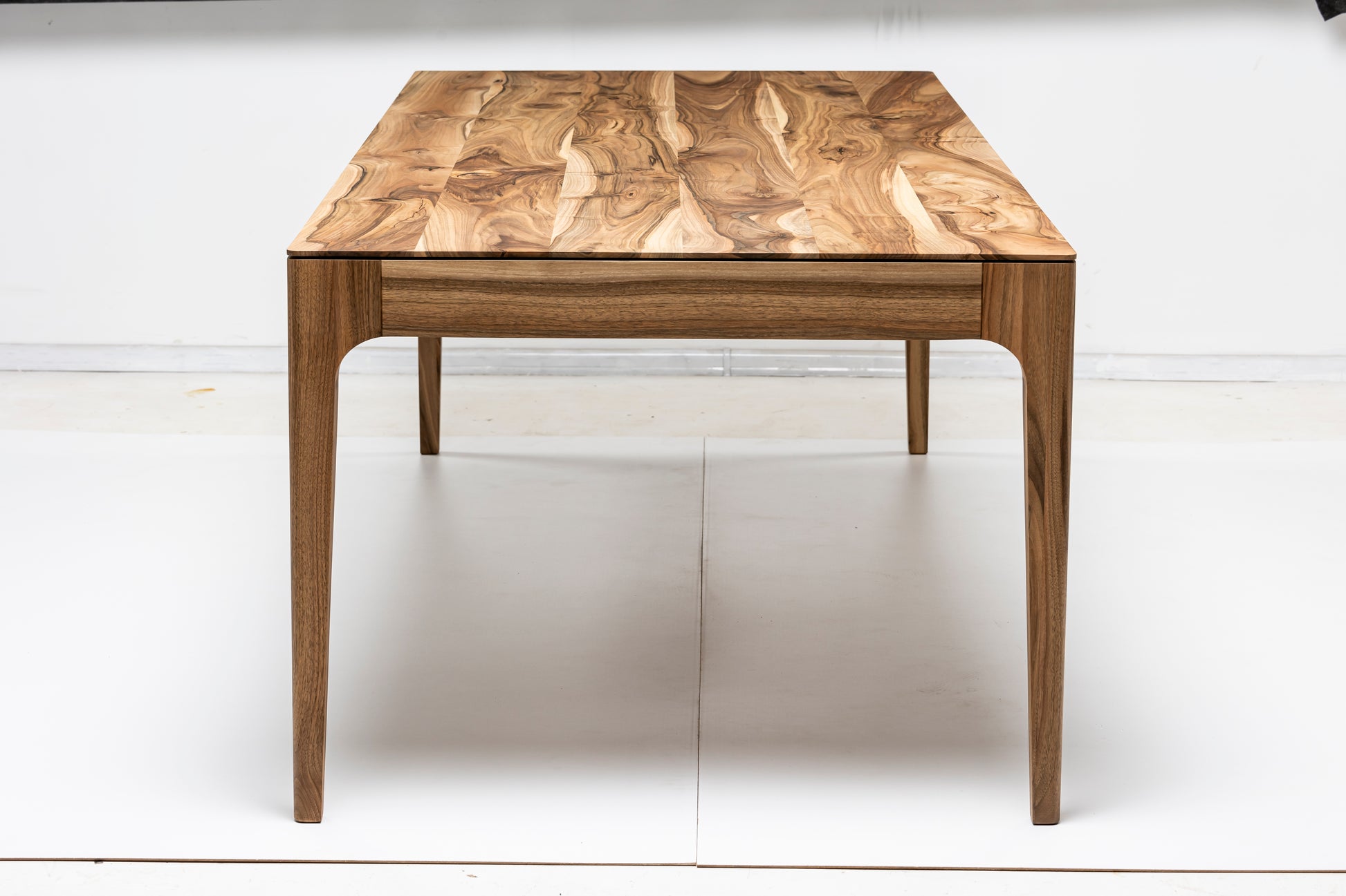 Karolina Extrendable Walnut Dining Table by S10Home