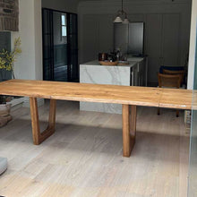 Lilian Extendable Dining Table in Solid Oak by S10Home